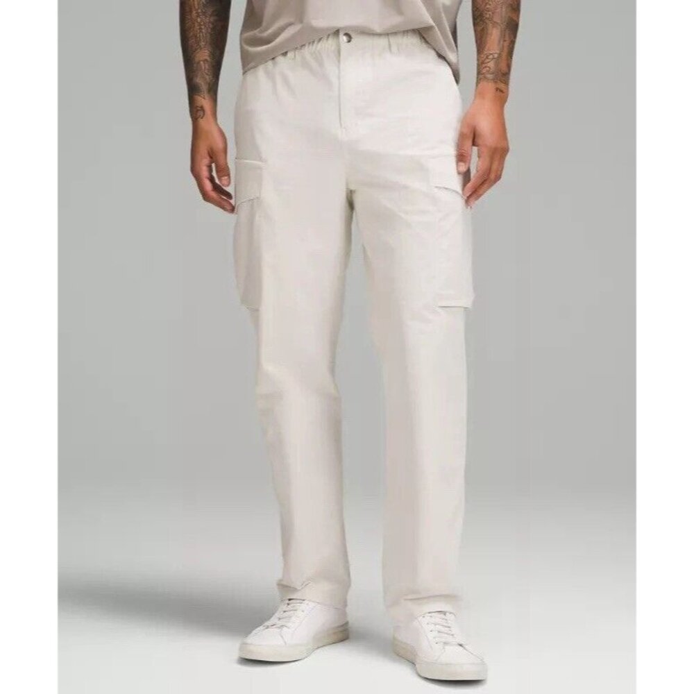 Lululemon Men’s Cream ABC Slim Fit Mens Trouser Pants Versatwill Cargo Size 38